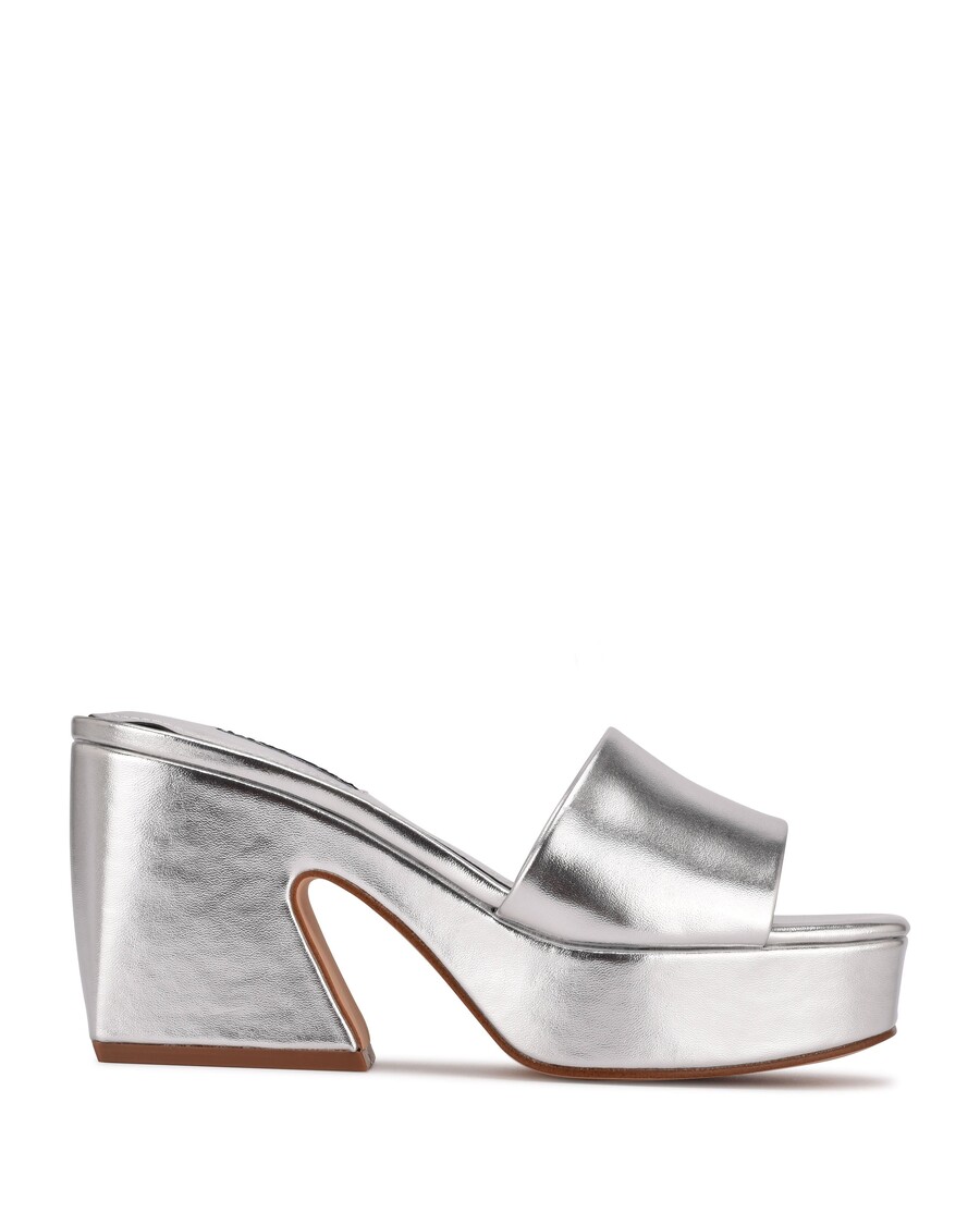 Nine West Oklee Platform Slide Sandals